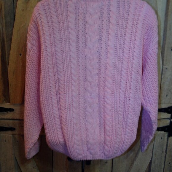Vintage Cambridge Dry Goods women's soft pink cable knit sweater - Picture 4 of 5